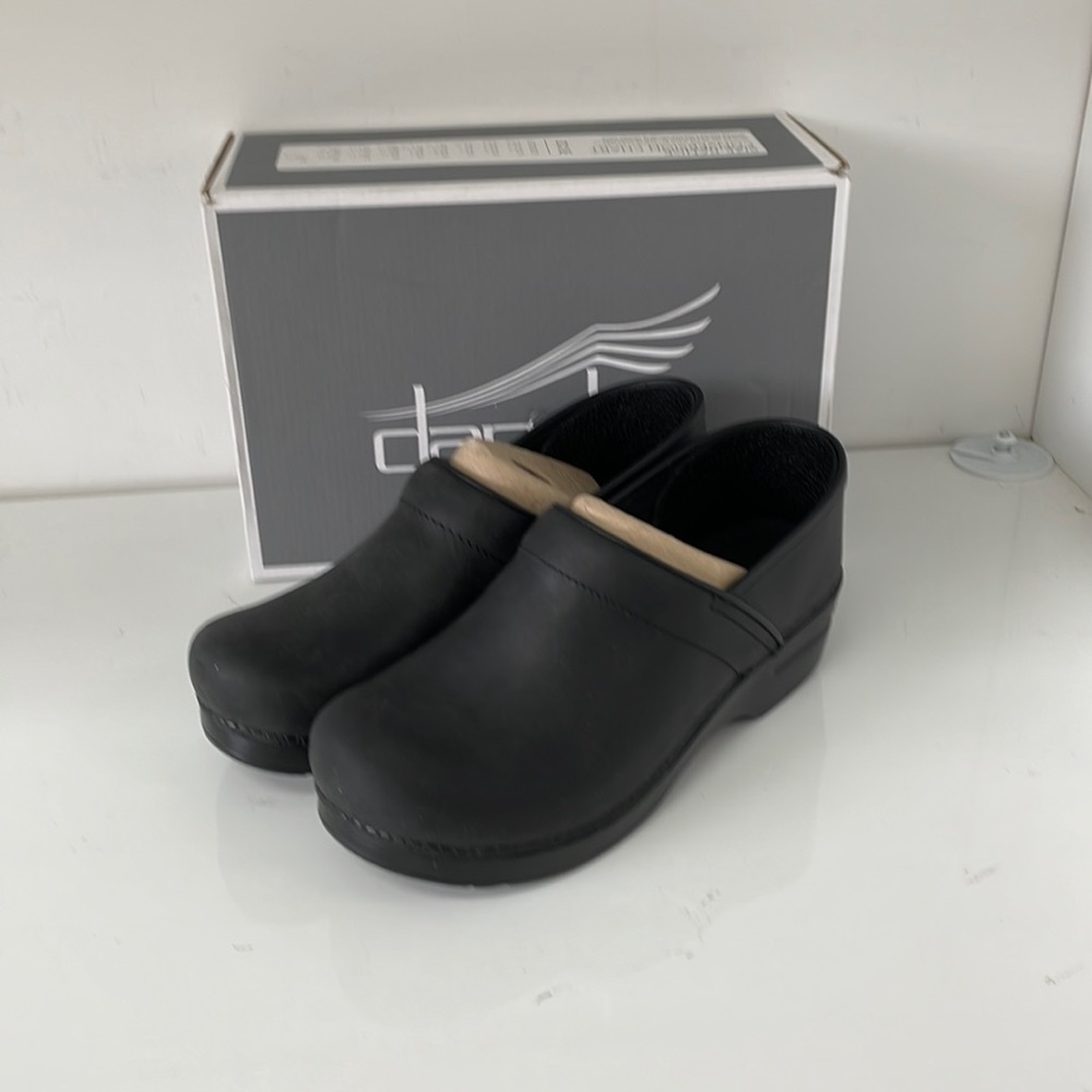 Dansko Women’s Professional Clogs